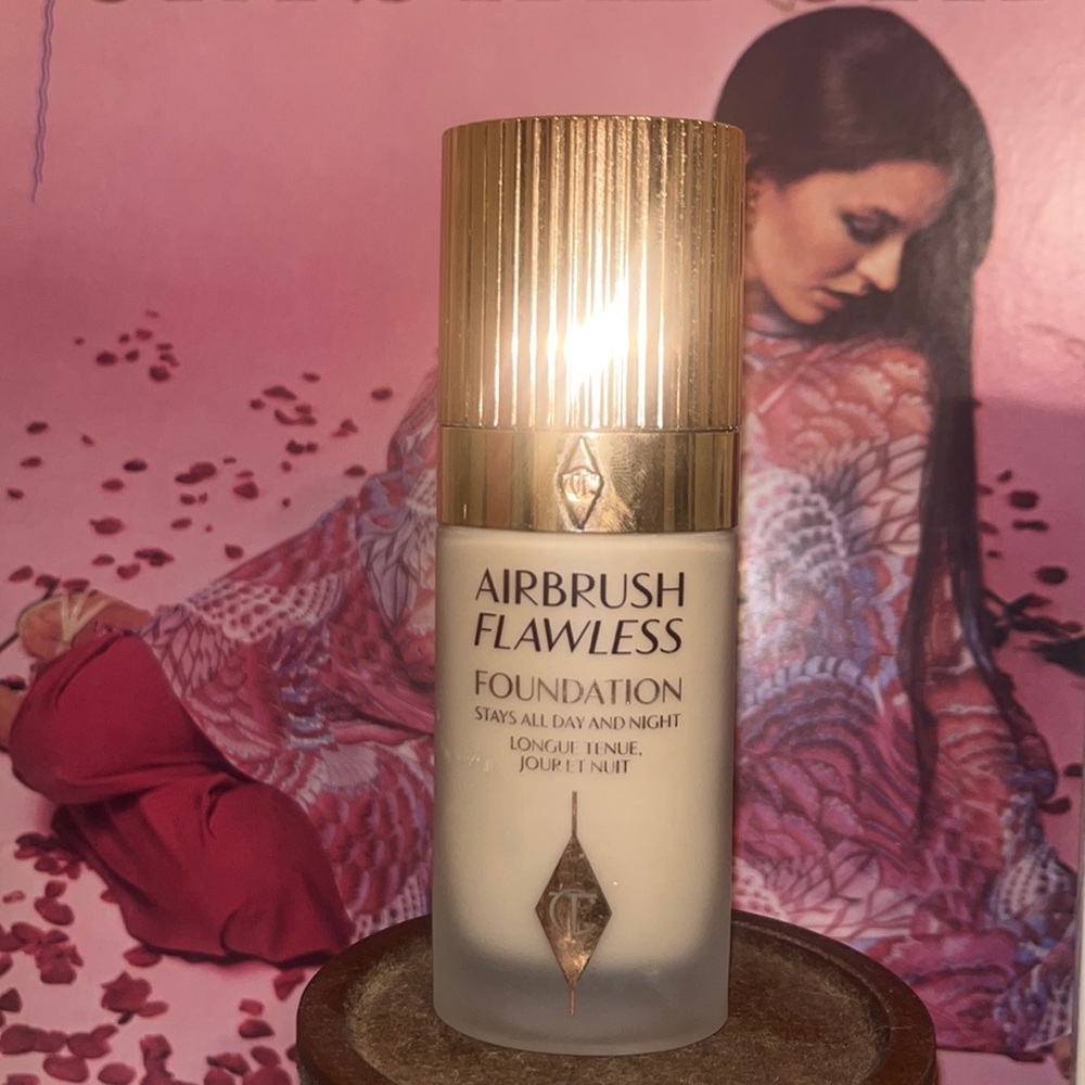 charlotte Tilbury Airbrush Flawless Foundation